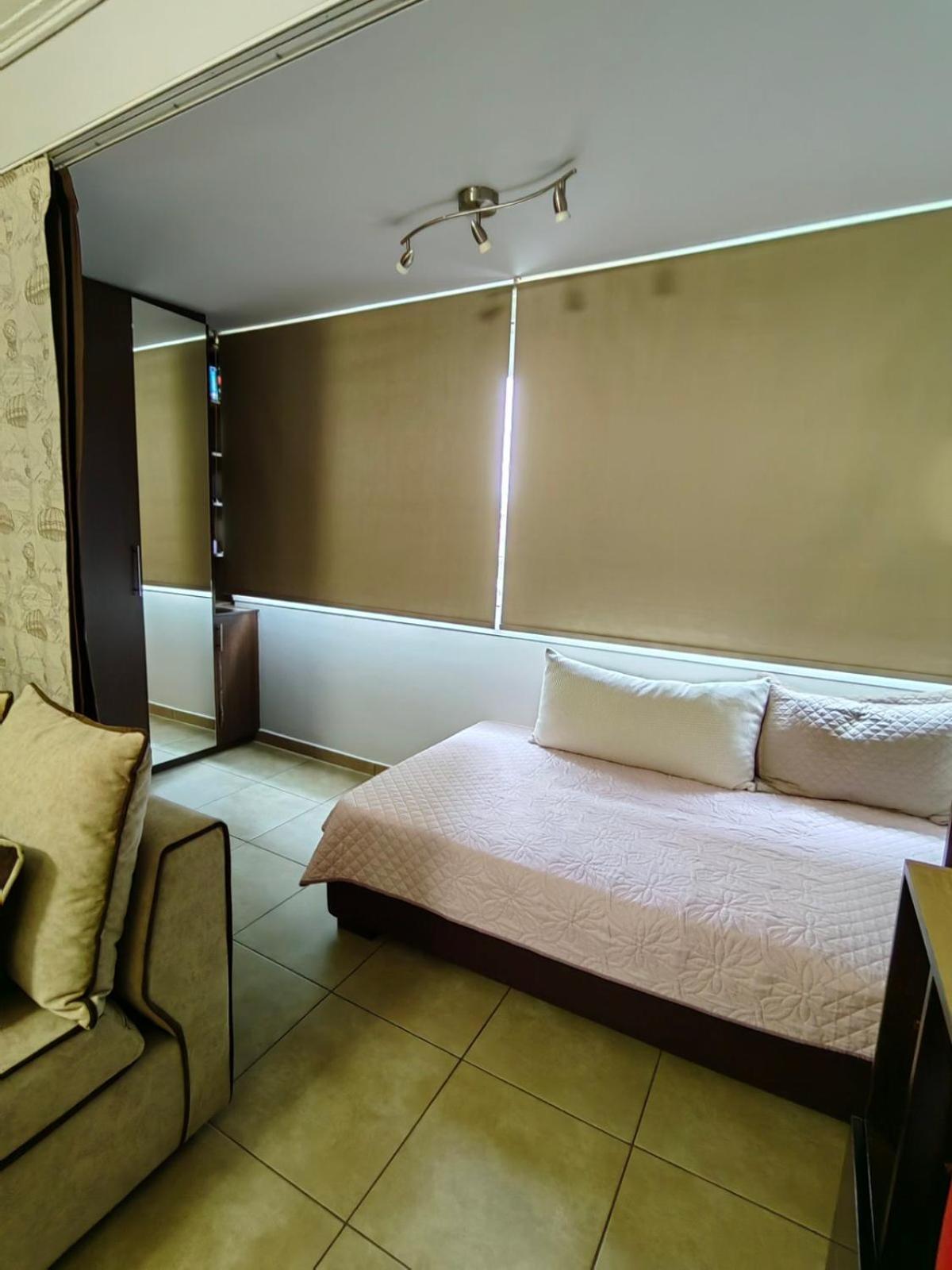 Hill View Apartment Near Acropolis Атина Екстериор снимка